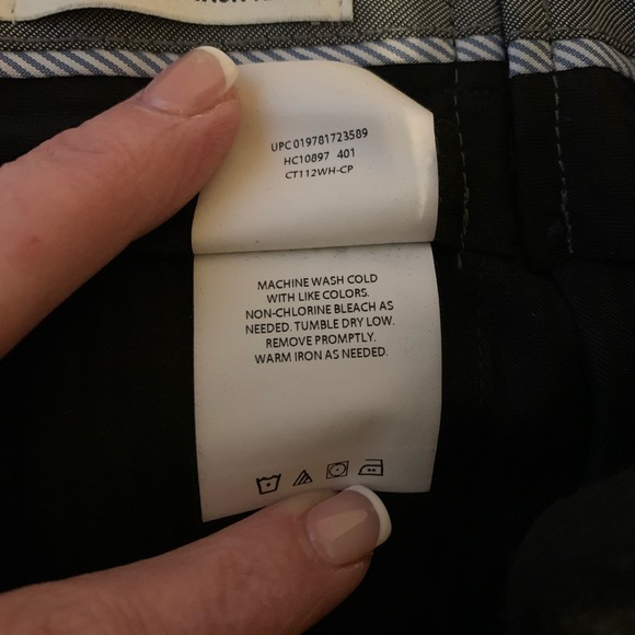 Haggar Mens Classic Fit Premium Khaki, 40x30, Pleated, Premium No Iron - Picture 10 of 13